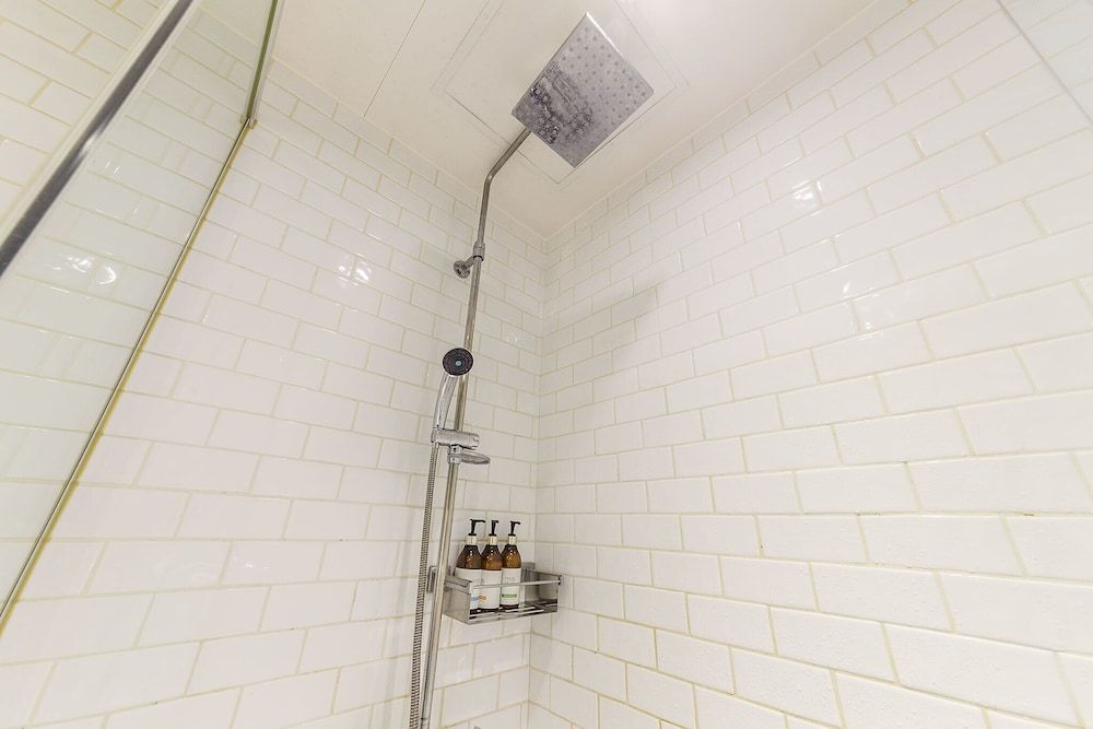 Gasan Marie Hotel Room (Standard room (Netflix Available)) 25