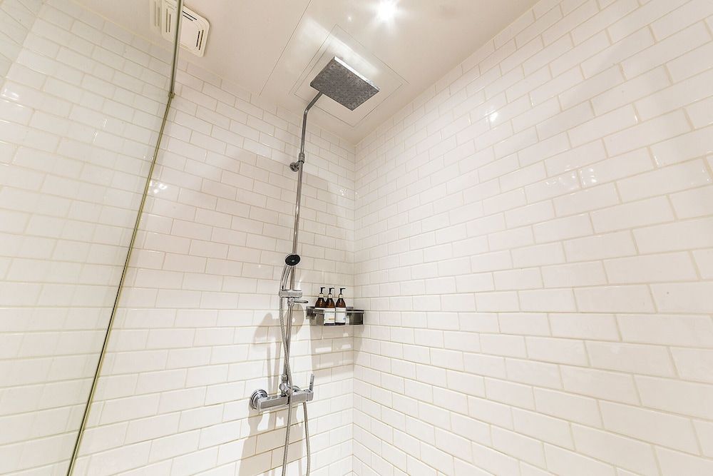 Gasan Marie Hotel Room (Standard room (Netflix Available)) 9