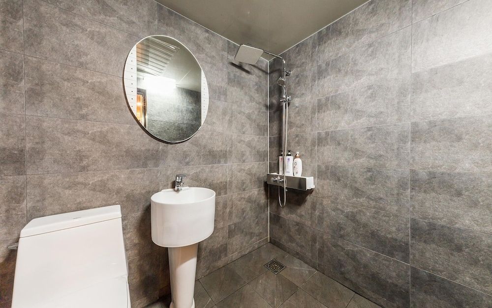 Sungshin University Station PAV Room (Standard (No Parking)) 12