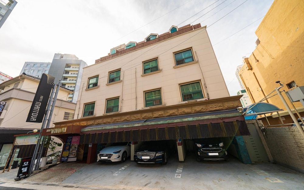 undefined Yeonsinnae Hotel Mantova