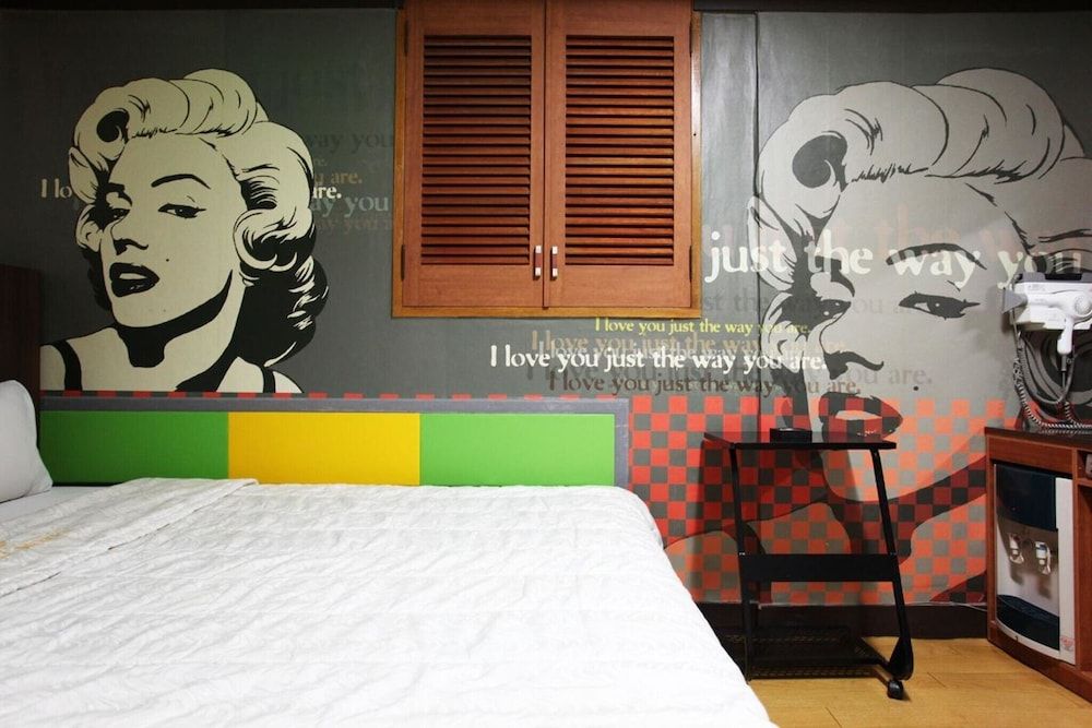 Geumcheon Yeongbin Room (Standard 1 (Netflix available)) 16