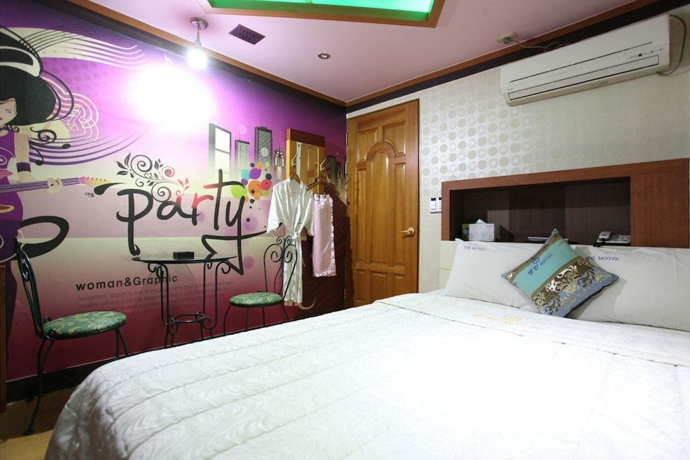 Geumcheon Yeongbin Room (Standard 1 (Netflix available)) 19