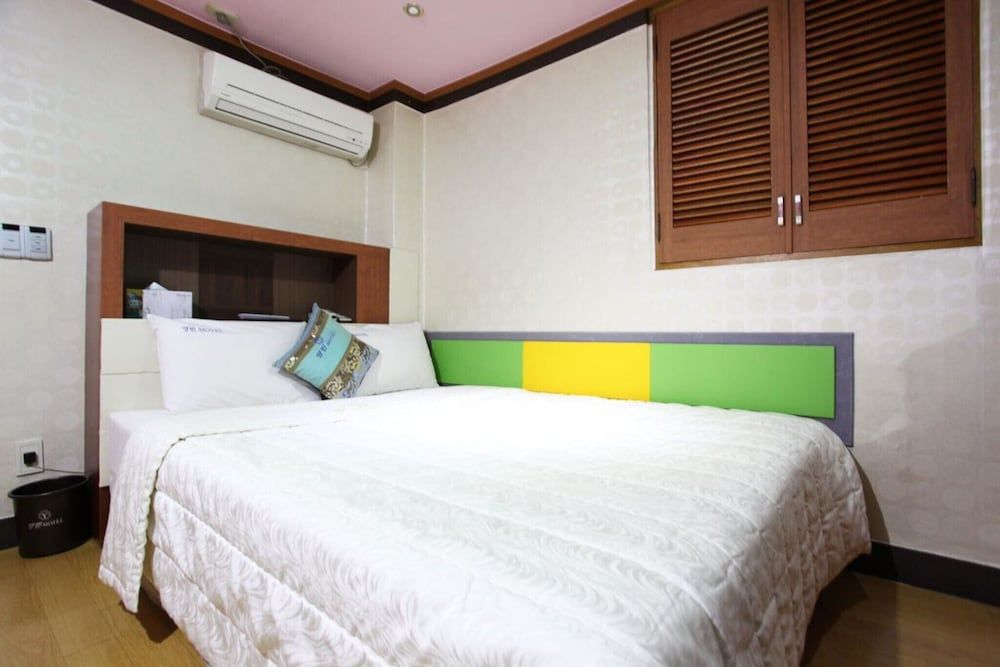 Geumcheon Yeongbin Room (Standard 2 (Bag 1PC / 32-inch gaming ) 11