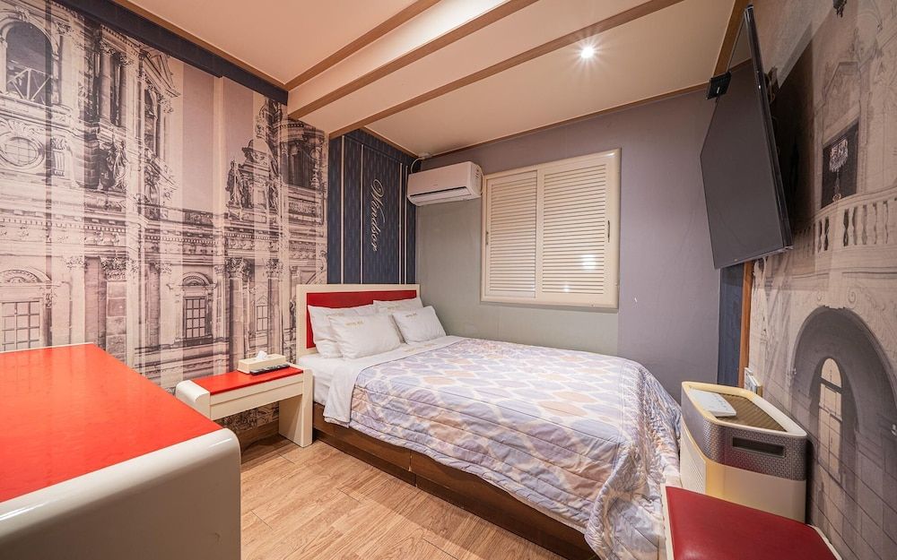 Suyu Windsor Room (Standard room (TV 55 inches))