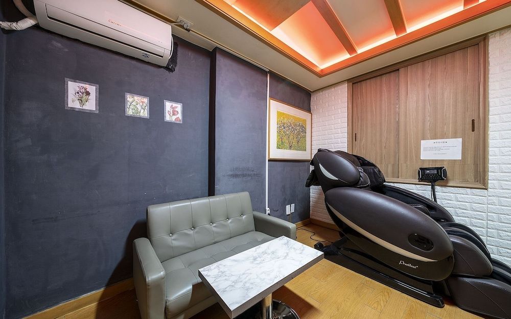 Suyu Ritz Room (Special Room C (Netflix Available))