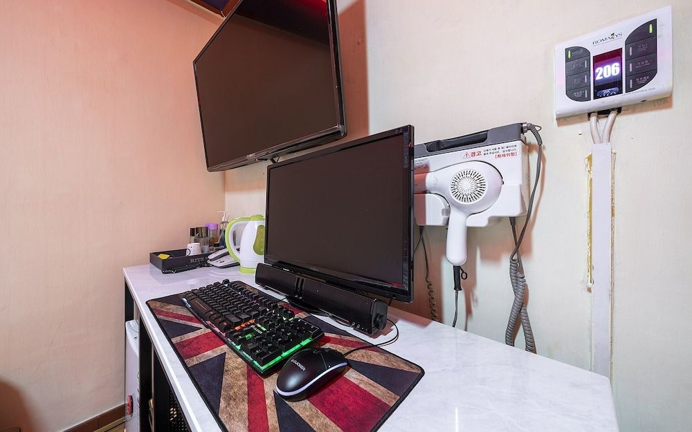 Suyu Ritz Room (General Room B (Netflix available)) 6