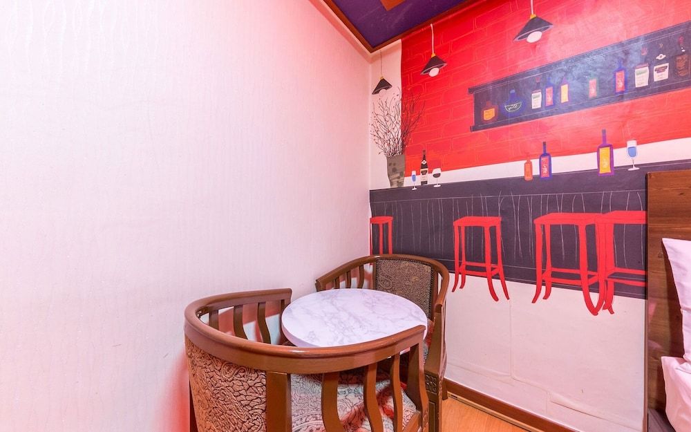 Suyu Ritz Room (General Room B (Netflix available)) 10