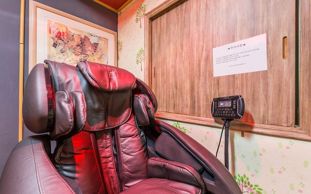 Suyu Ritz Room (Special Room C (Netflix Available)) 11