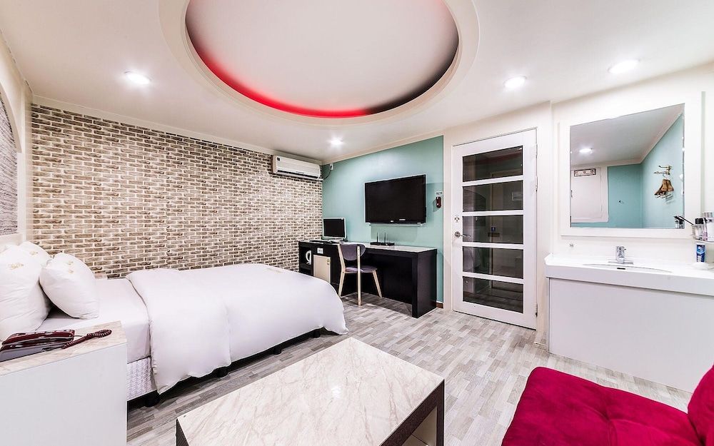 undefined Suyu Patio 9