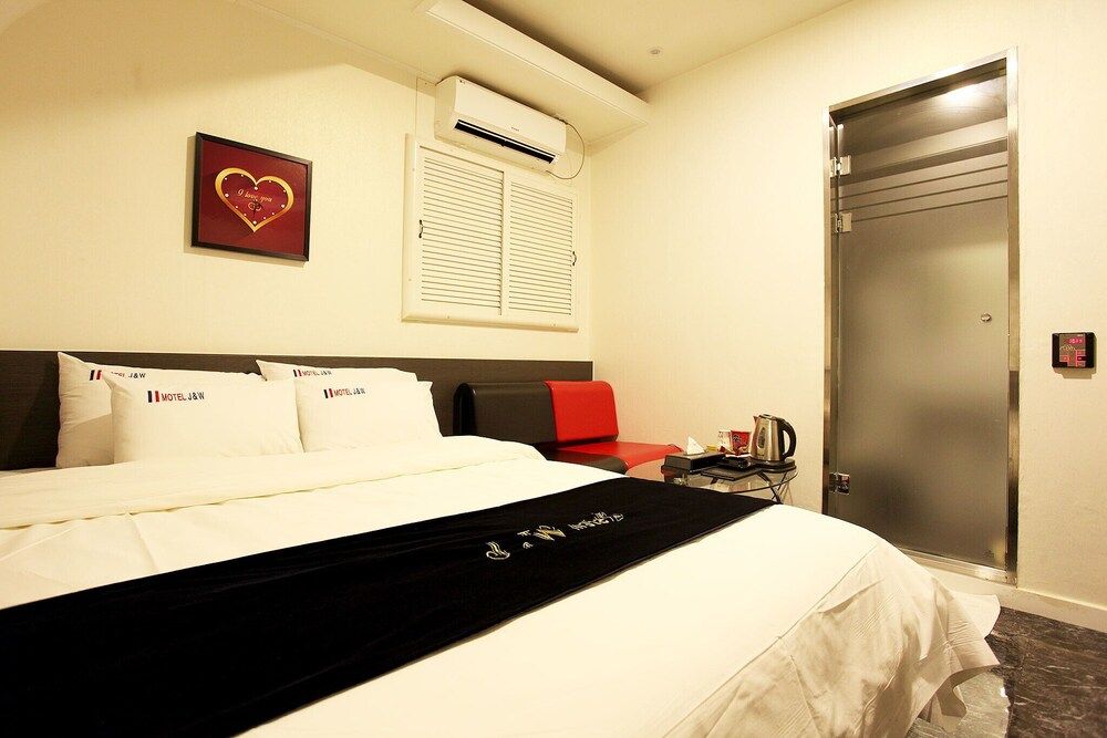 Jangan JW Room (Couple PC-A) 12