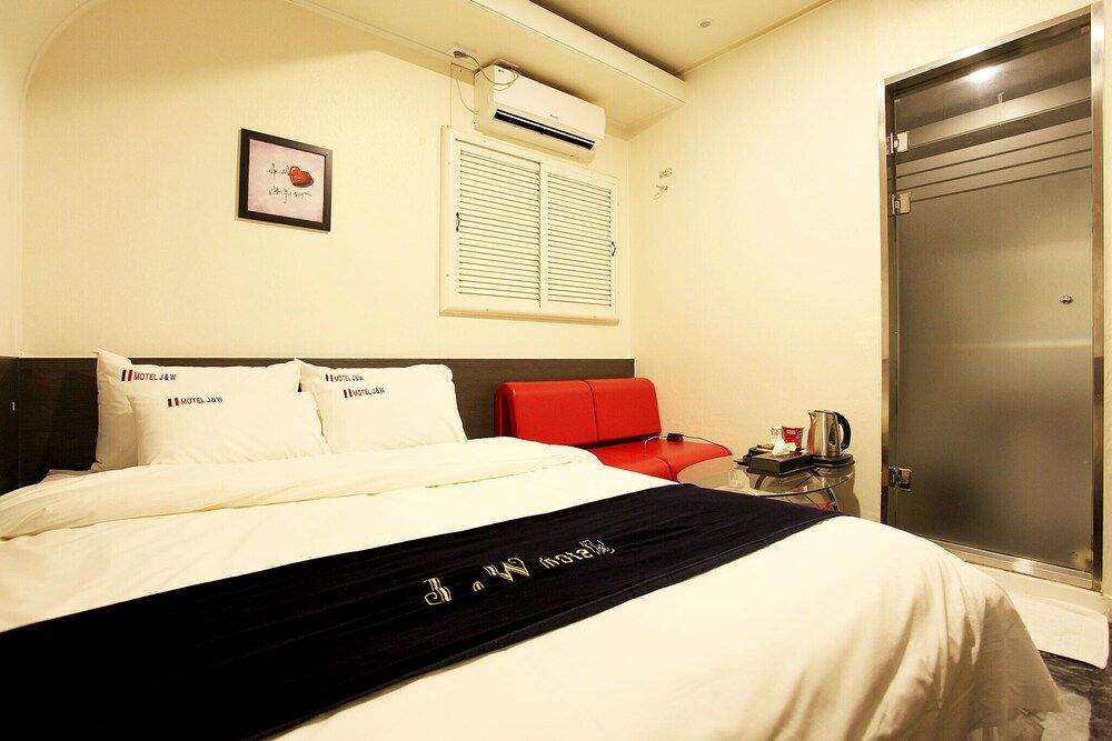 Jangan JW Room (Couple PC-A) 2