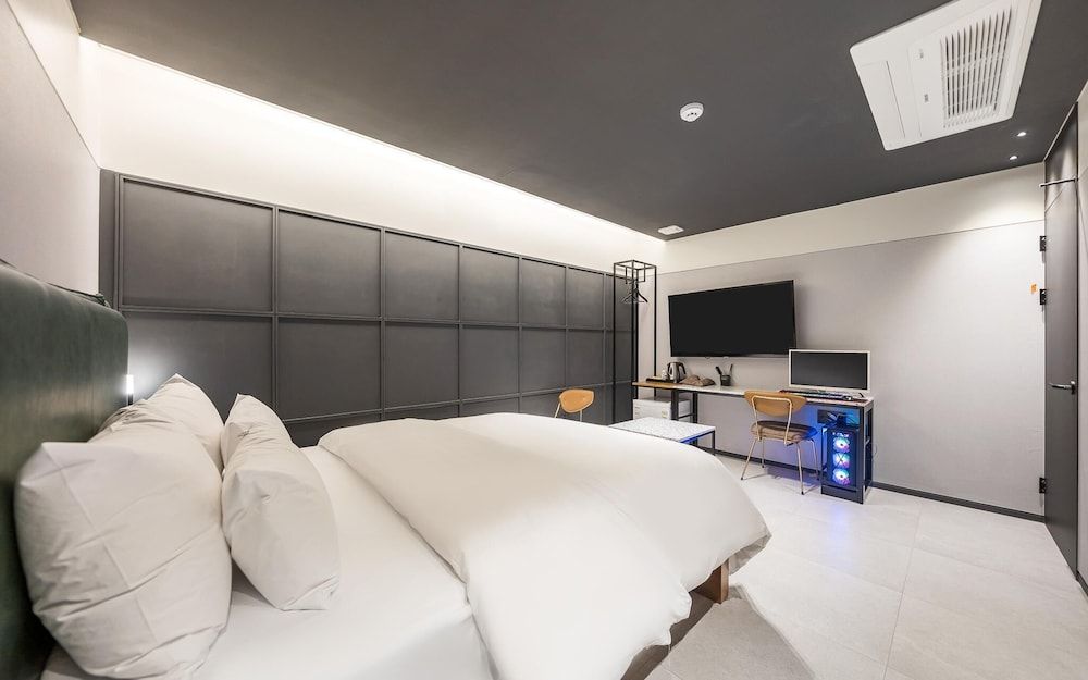 Sungshin University Station R Room (Early check-in (Netflix 14:00 check-i) 5
