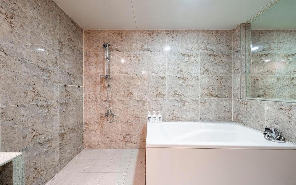 undefined Yeongdeungpo Komodo 10