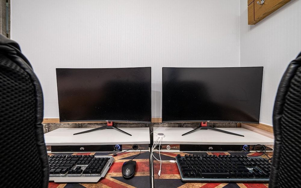 Yeongdeungpo Komodo Room (Gaming Couple 2PC (High-spec PC Curve) 4