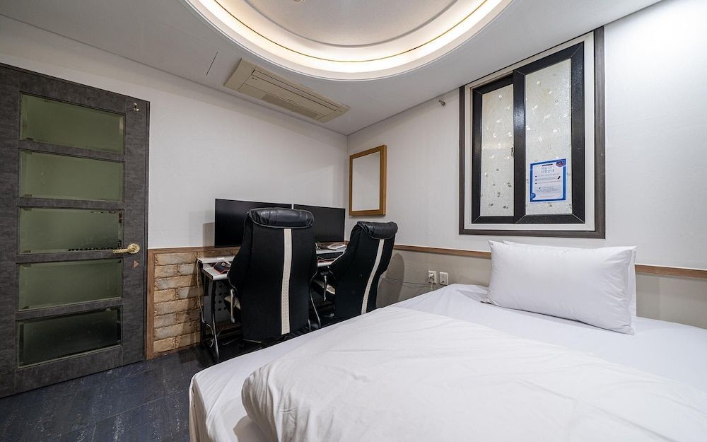 Yeongdeungpo Komodo Room (Gaming Couple 2PC (High-spec PC Curve) 6