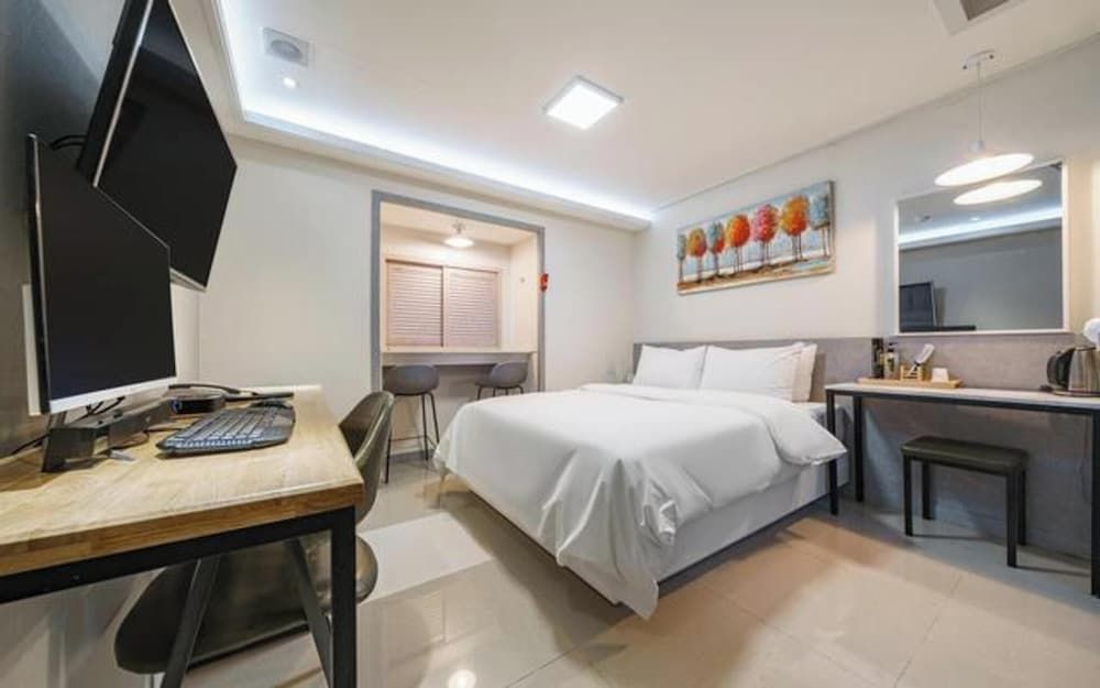 undefined Hwagok CL Hotel