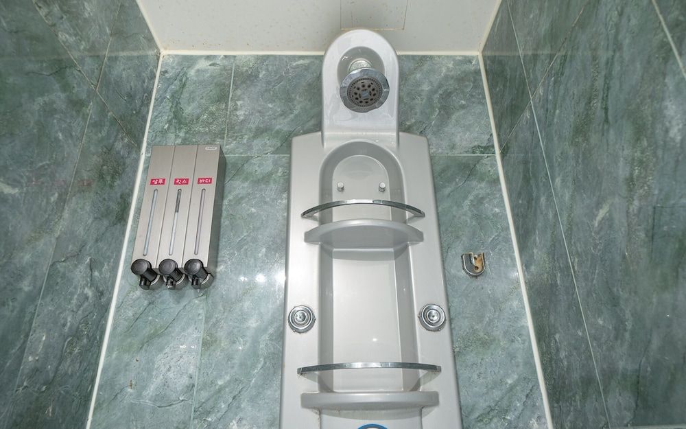 undefined Yeongdeungpo CF 10