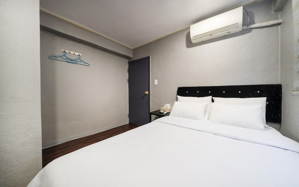 Sangbong Gonggam Room (Standard room (no parking available i) 9