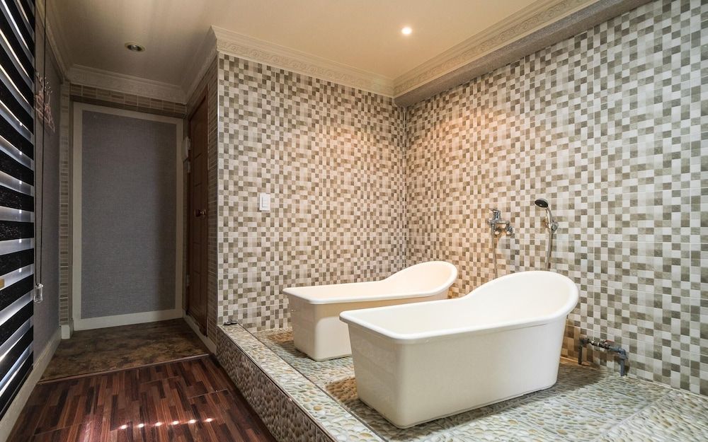 Sangbong Gonggam Room (Special Room (No Parking)) 5