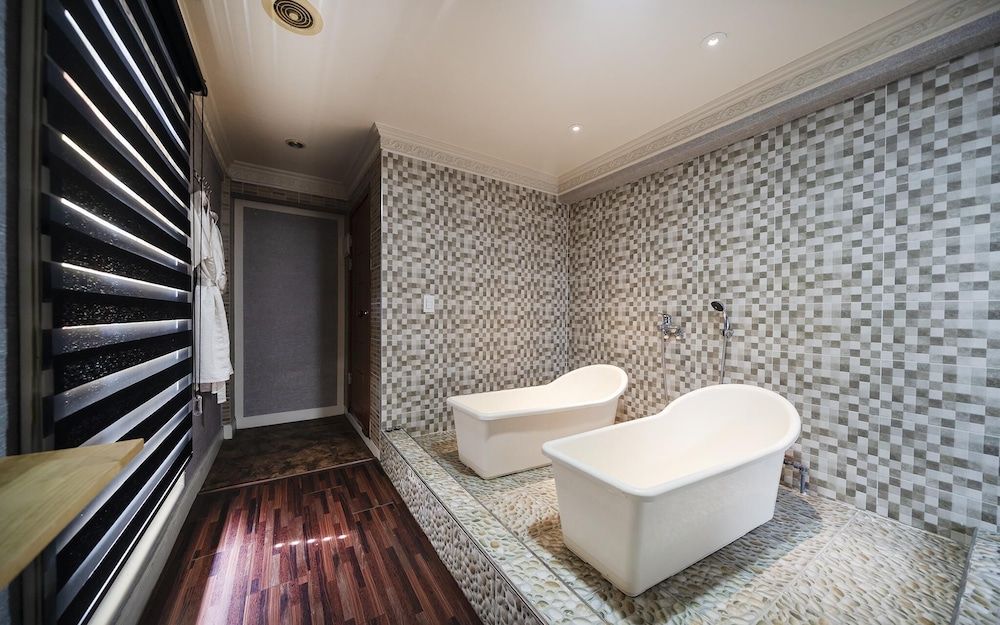 Sangbong Gonggam Room (Special Room (No Parking)) 12