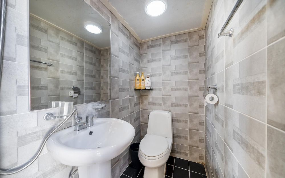 undefined Sangbong Gonggam 6