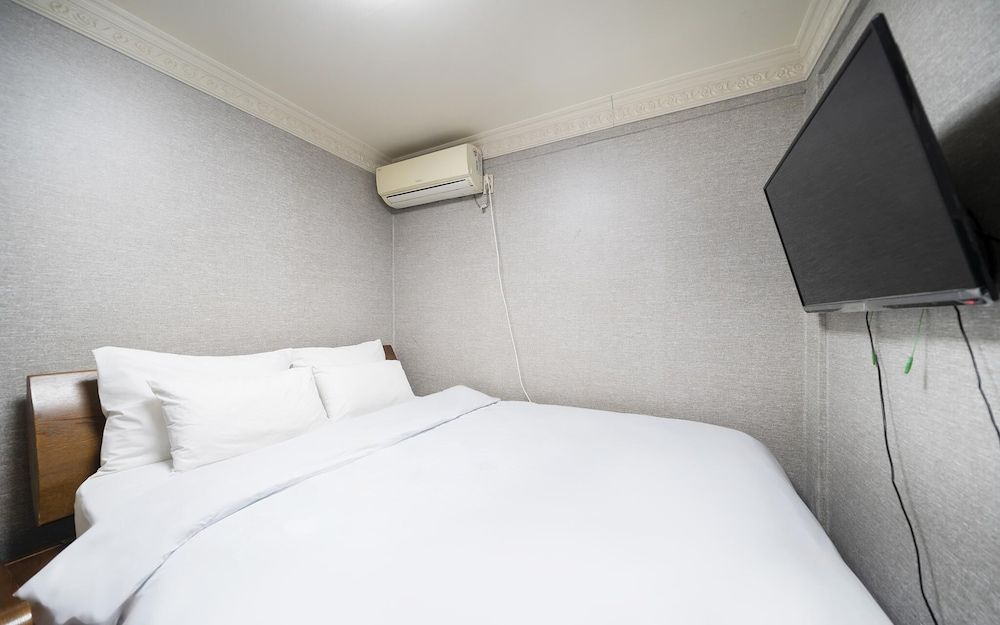 Sangbong Gonggam Room (Special Room (No Parking)) 9