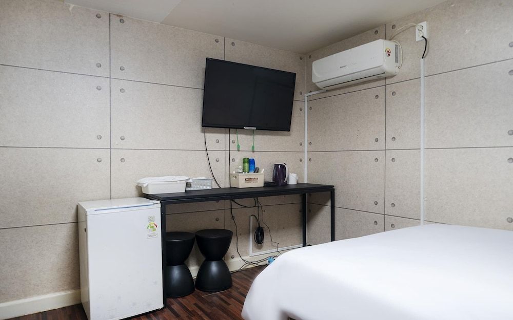 undefined Sangbong Gonggam 4