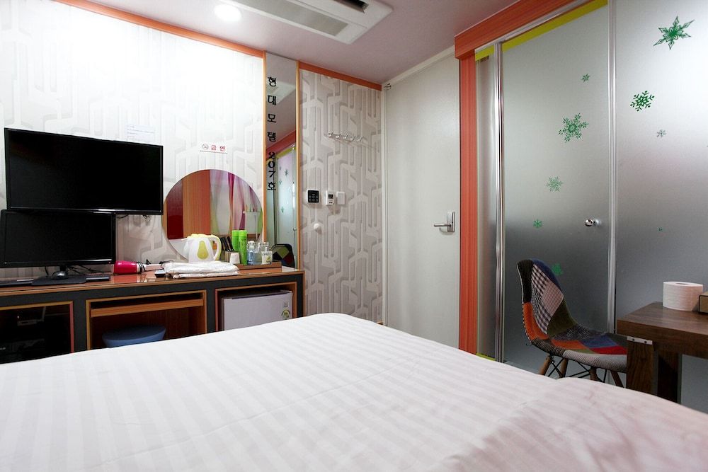 undefined Wangsimni Hyeondae Motel 7