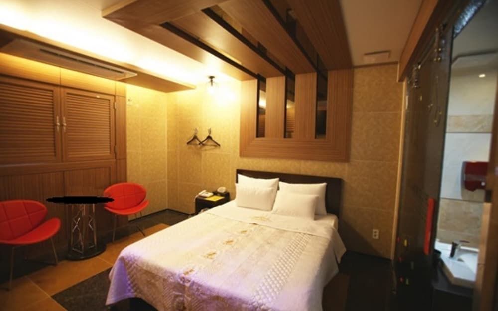 Sillim Nice Time Room (Standard (Netflix YouTube available))