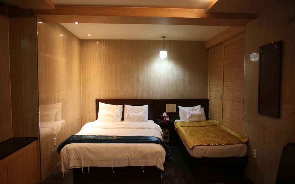 Sillim Nice Time Room (Luxury (available on Netflix and YouT) 2