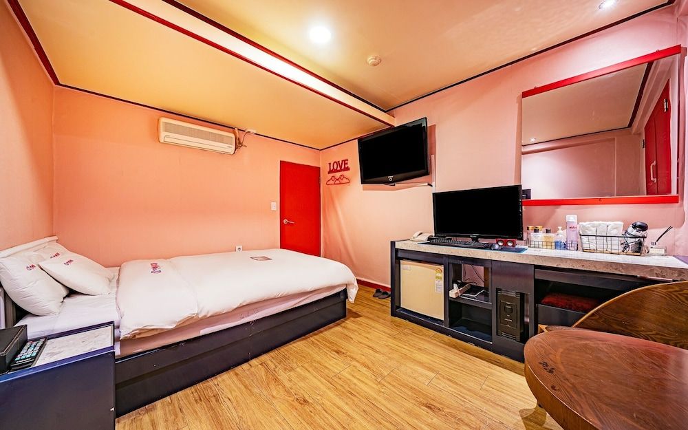 undefined Cheonho Yeonaesidae 4