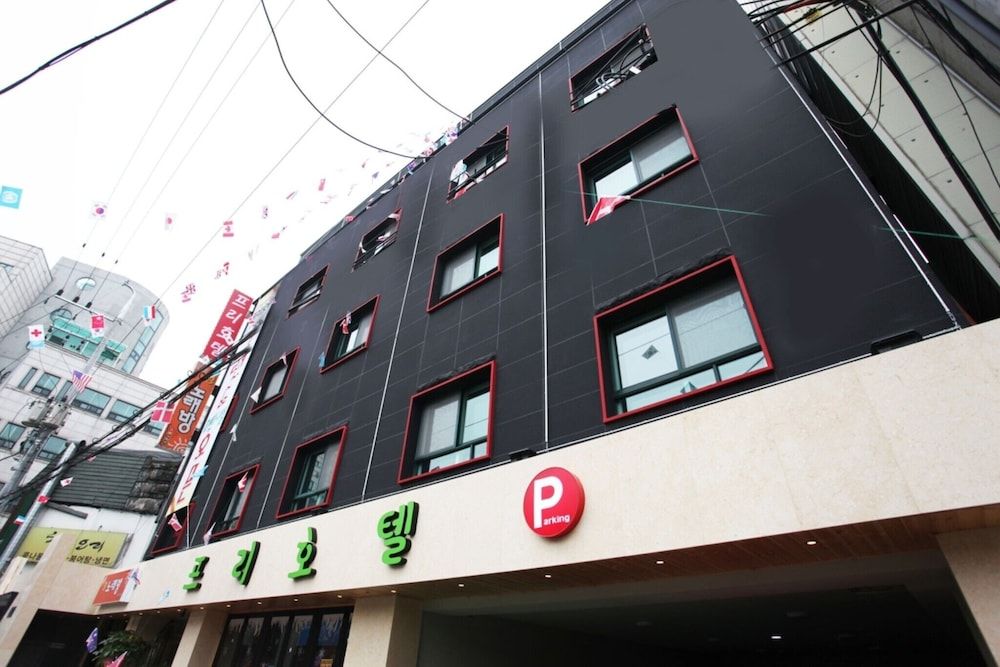 undefined Yeongdeungpo Free Hotel