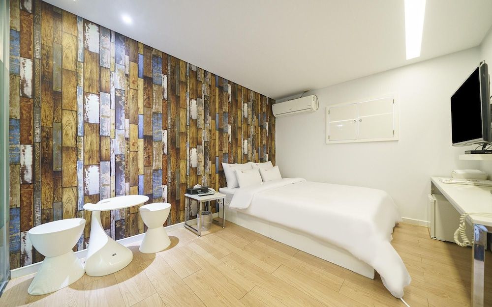 undefined Seongbuk Nabi 8