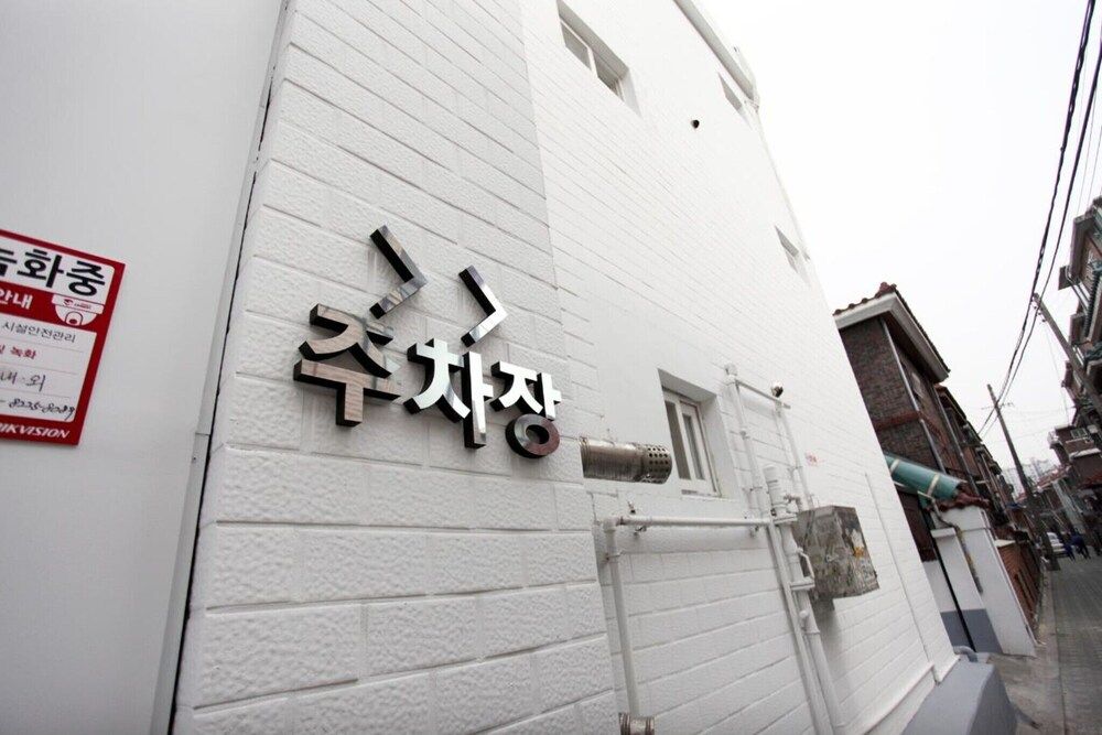 undefined Seongbuk Nabi 7