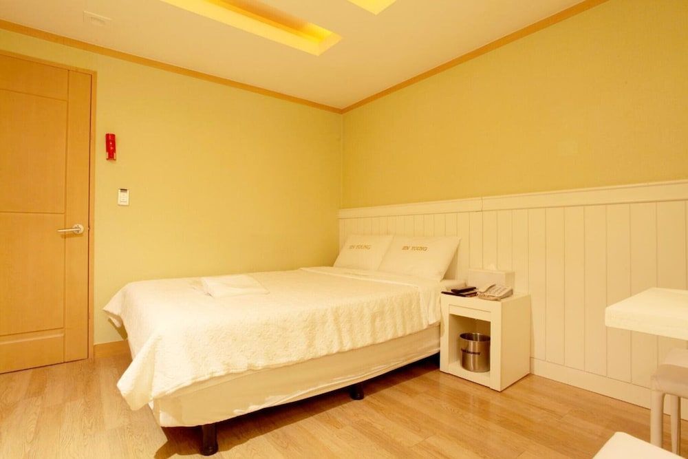 undefined Yeongdeungpo Sinyeong 5