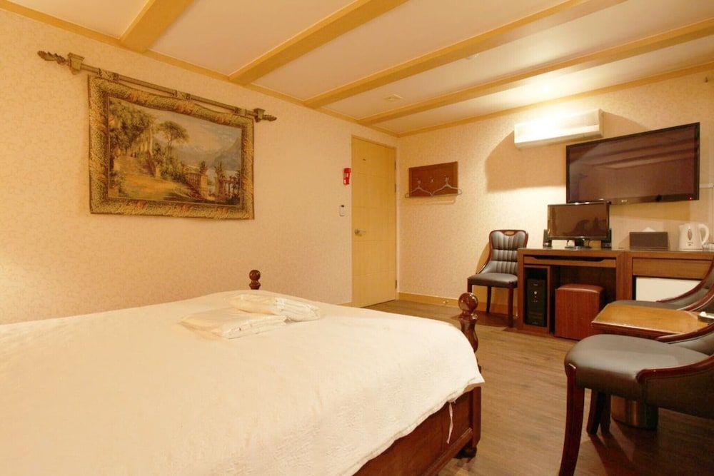 Yeongdeungpo Sinyeong Room (Special room (all rooms non-smoking n) 5