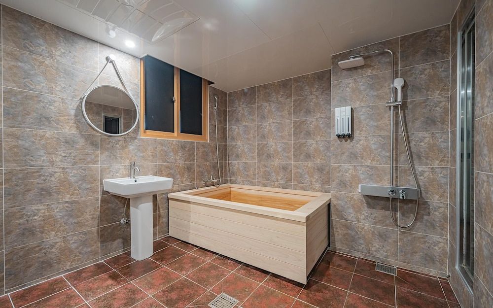 Nowon Film 372 Hotel Room (Special room karaoke (hinoki bath wav) 16