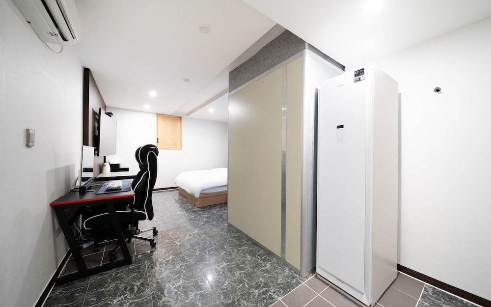 Nowon Film 372 Hotel Room (Special room karaoke (hinoki bath wav) 2