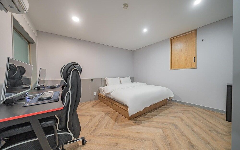 Nowon Film 372 Hotel Room (Couple PC room-GTX 3060 INTEL 12th ge) 9