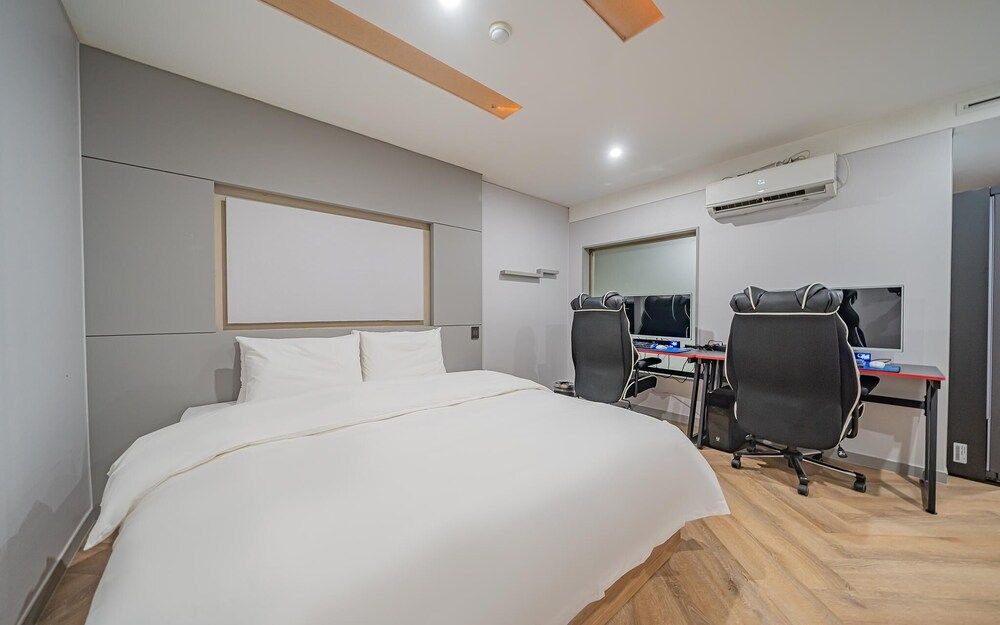 Nowon Film 372 Hotel Room (Couple PC room-GTX 3060 INTEL 12th ge) 14