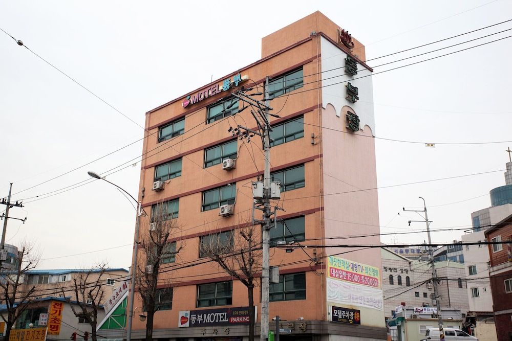 undefined Cheongnyangni Dongbu Motel