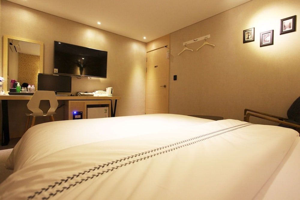 Sillim Tower Room (Special Room - Walkie Special) 32