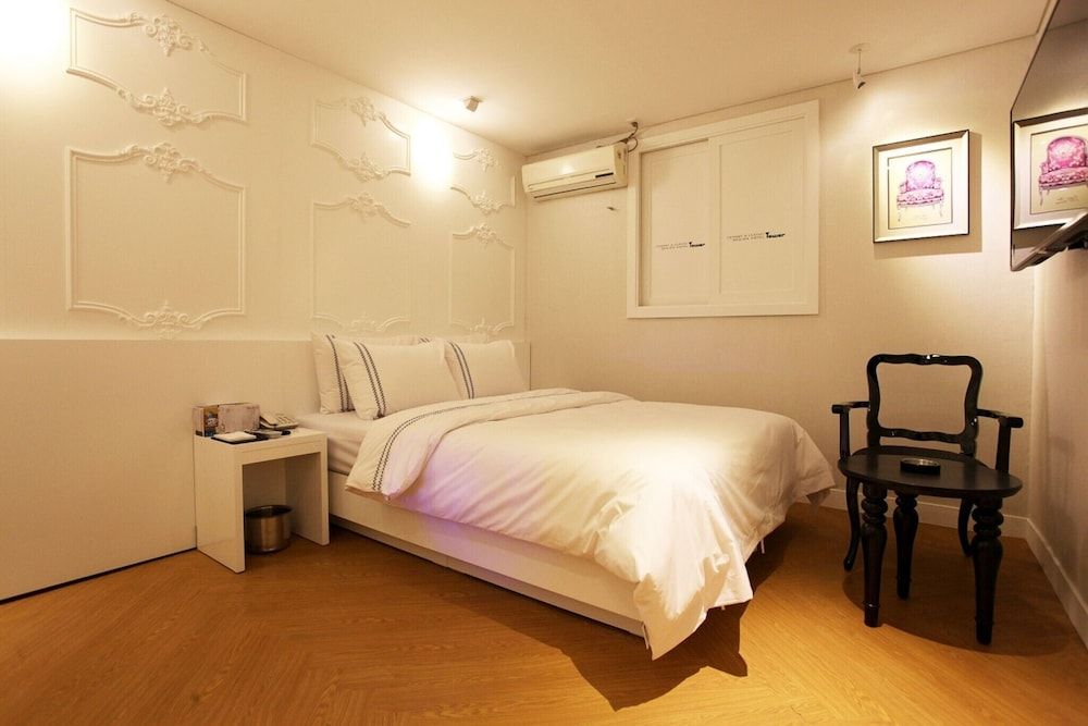 Sillim Tower Room (Special Room - Walkie Special) 16