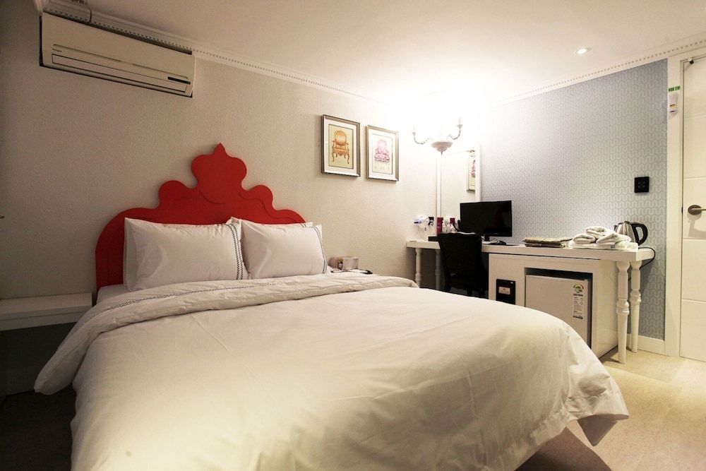 Sillim Tower Room (Special Room - Walkie Special) 7