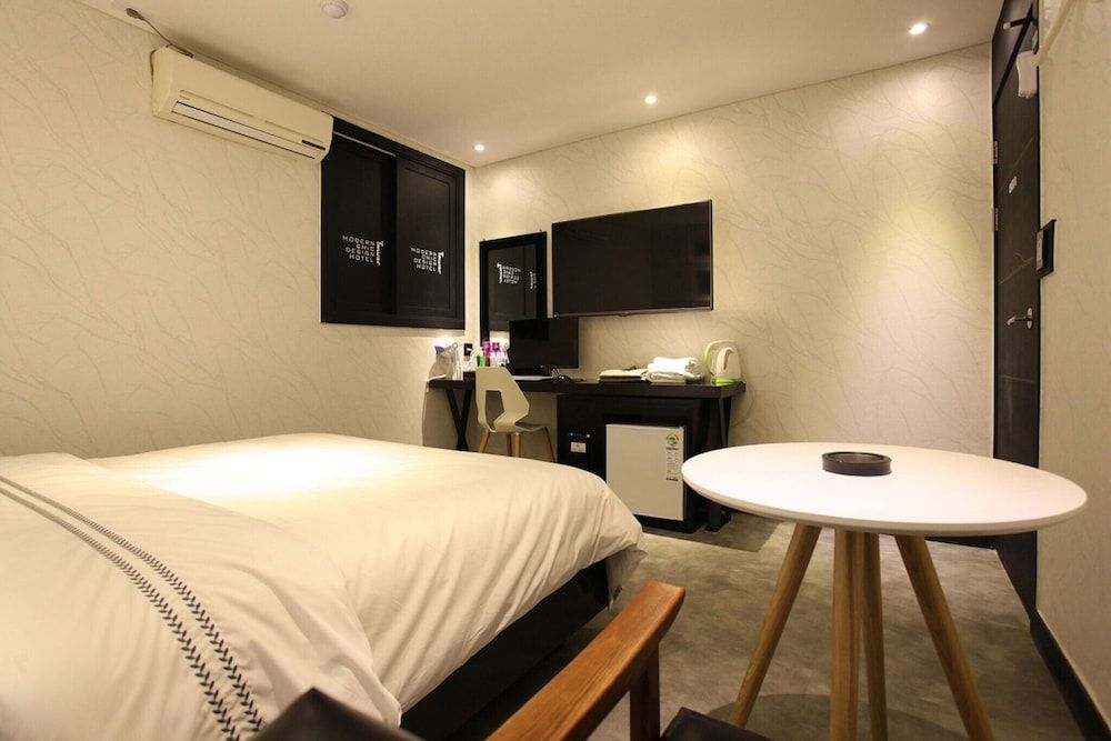 Sillim Tower Room (Special Room - Walkie Special) 14