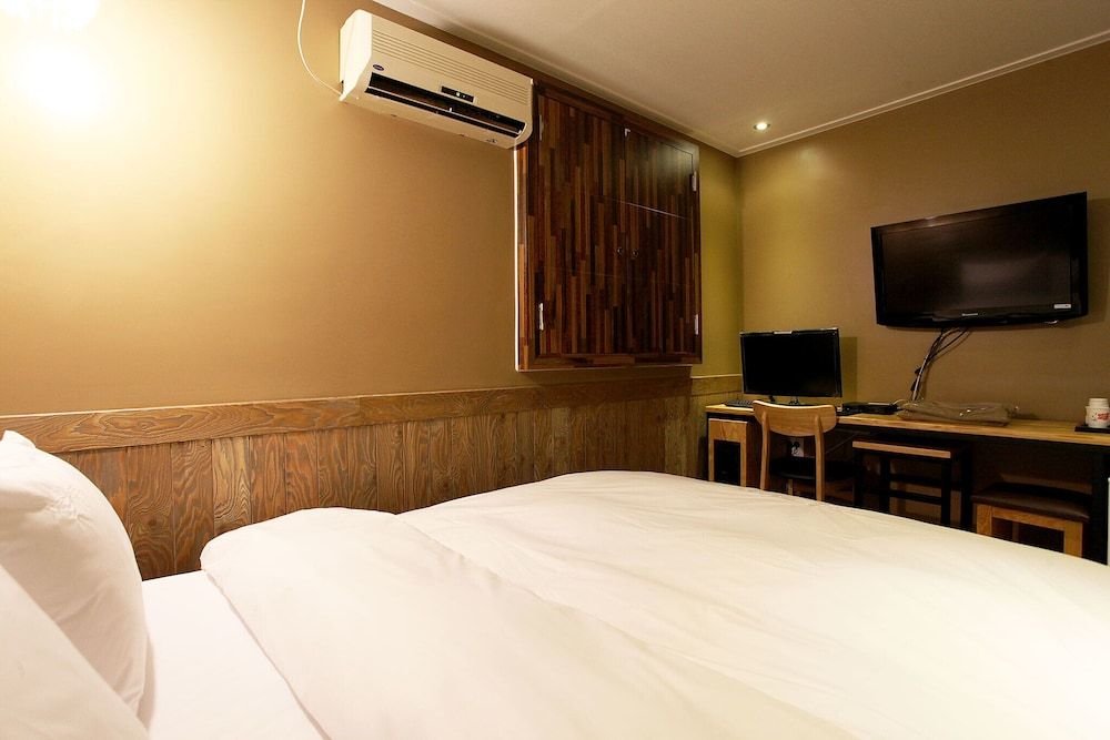 Yeongdeungpogucheong Station SL Room (A Type) 14