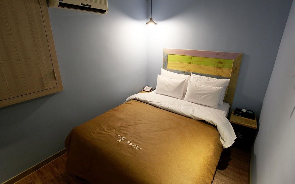 Yeongdeungpogucheong Station SL Room (A Type) 10