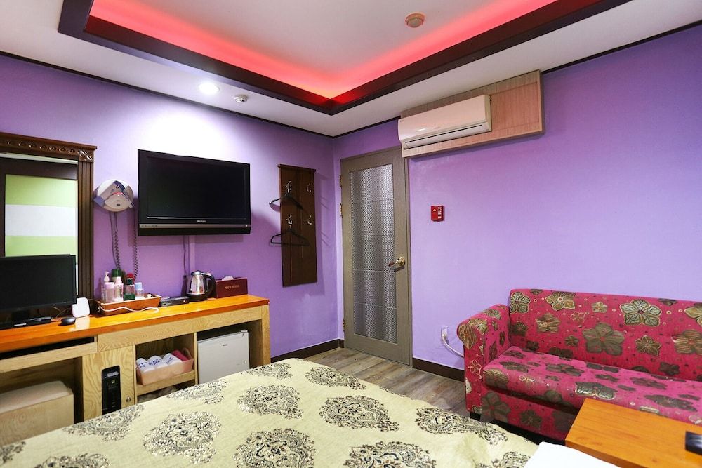 Junggok Pine Hill Room (Standard Room) 9
