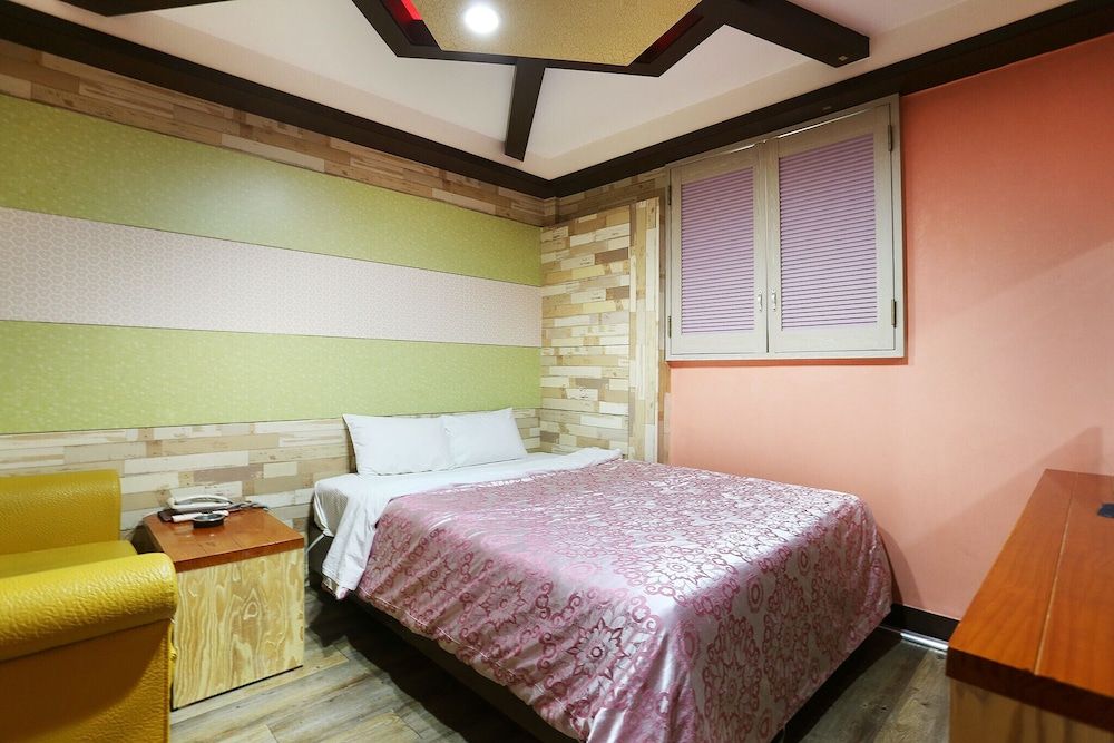 undefined Junggok Pine Hill 4