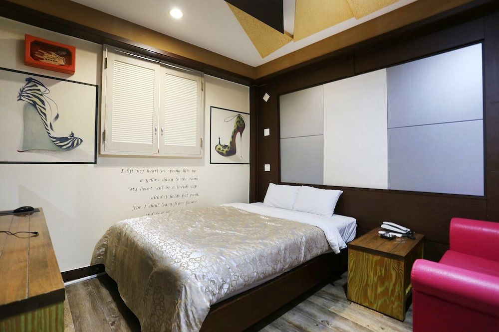 undefined Junggok Pine Hill 3